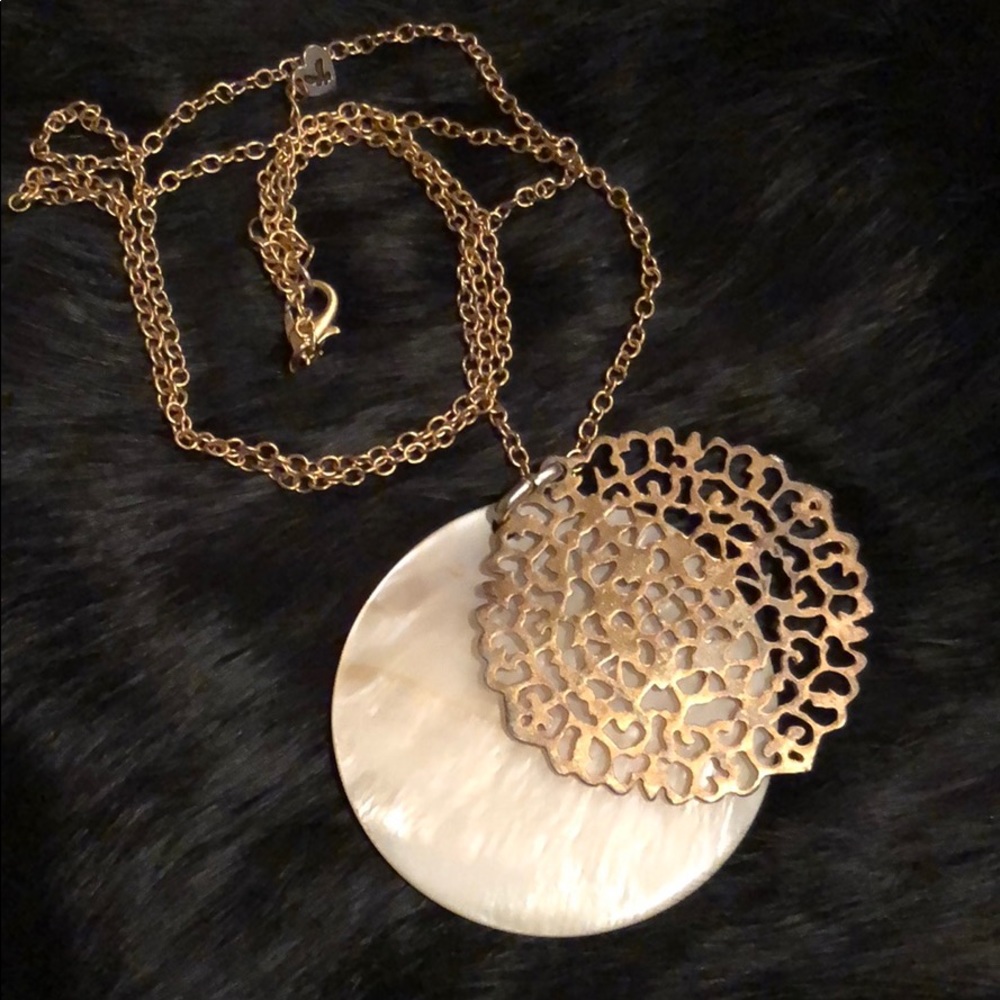 Beautiful Circle pendant
